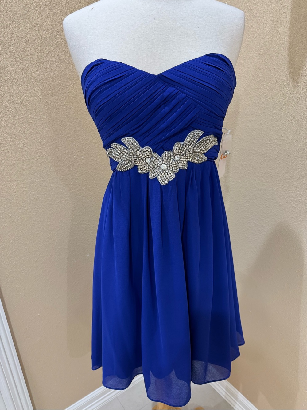 Gianni Bini Cobalt Blue Strapless Chiffon Cocktail Dress with Beaded Waist
